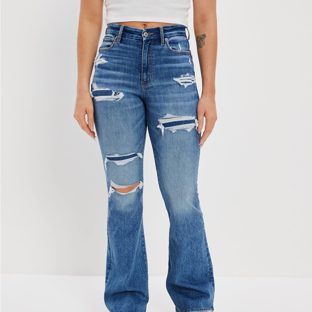 American Eagle High Waisted Jeans